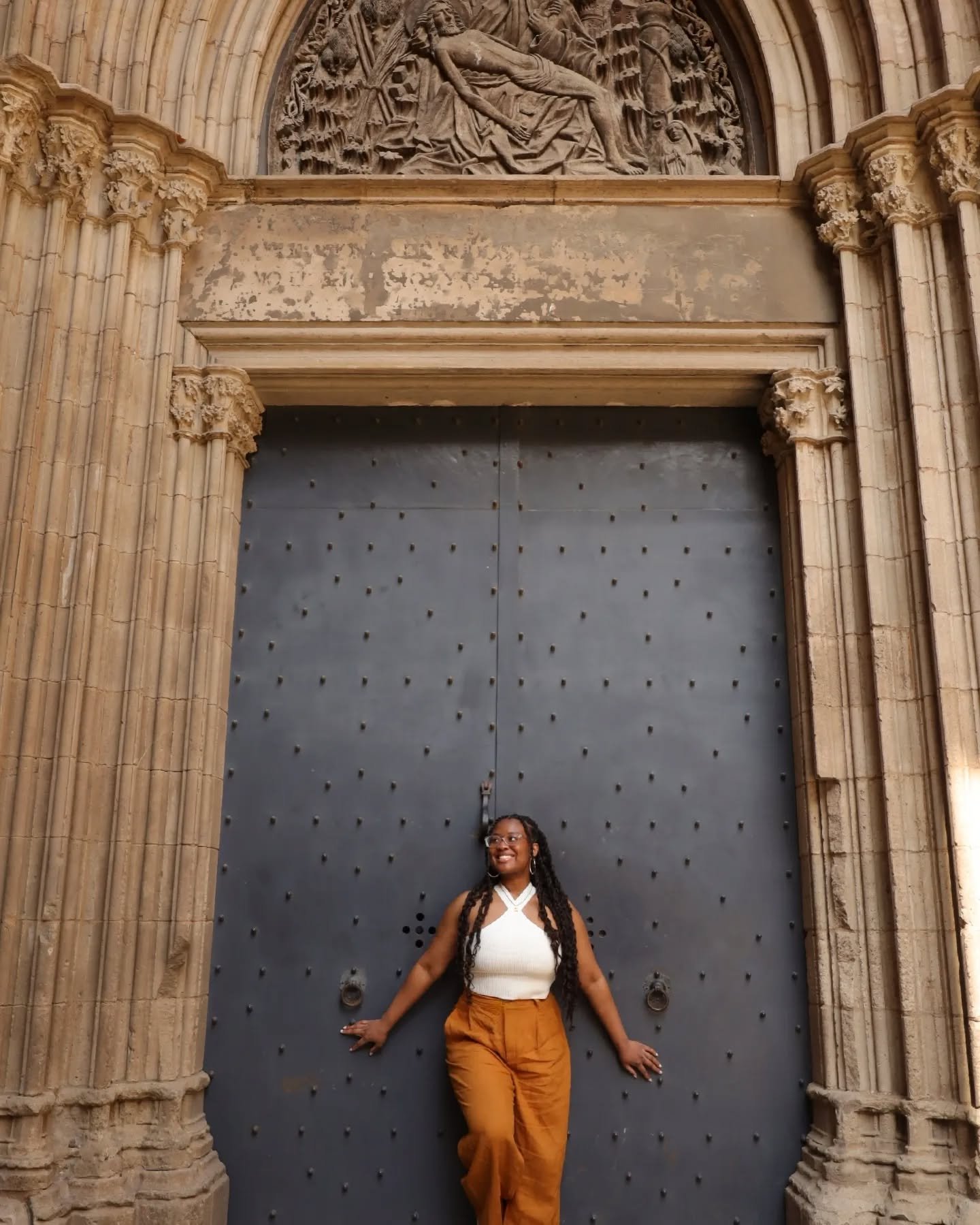 a lil proof of life (&amp; living) // my week in barcelona

+ gothic quarter
+ la sagrada familia
+ *cue thee kick* #iykyk
+ love a good watertivity
+ casa vicens
+ el pont de bisbe
+ museu nacional d'art de catalunya
+ parc g&uuml;ell
+ parc de la c