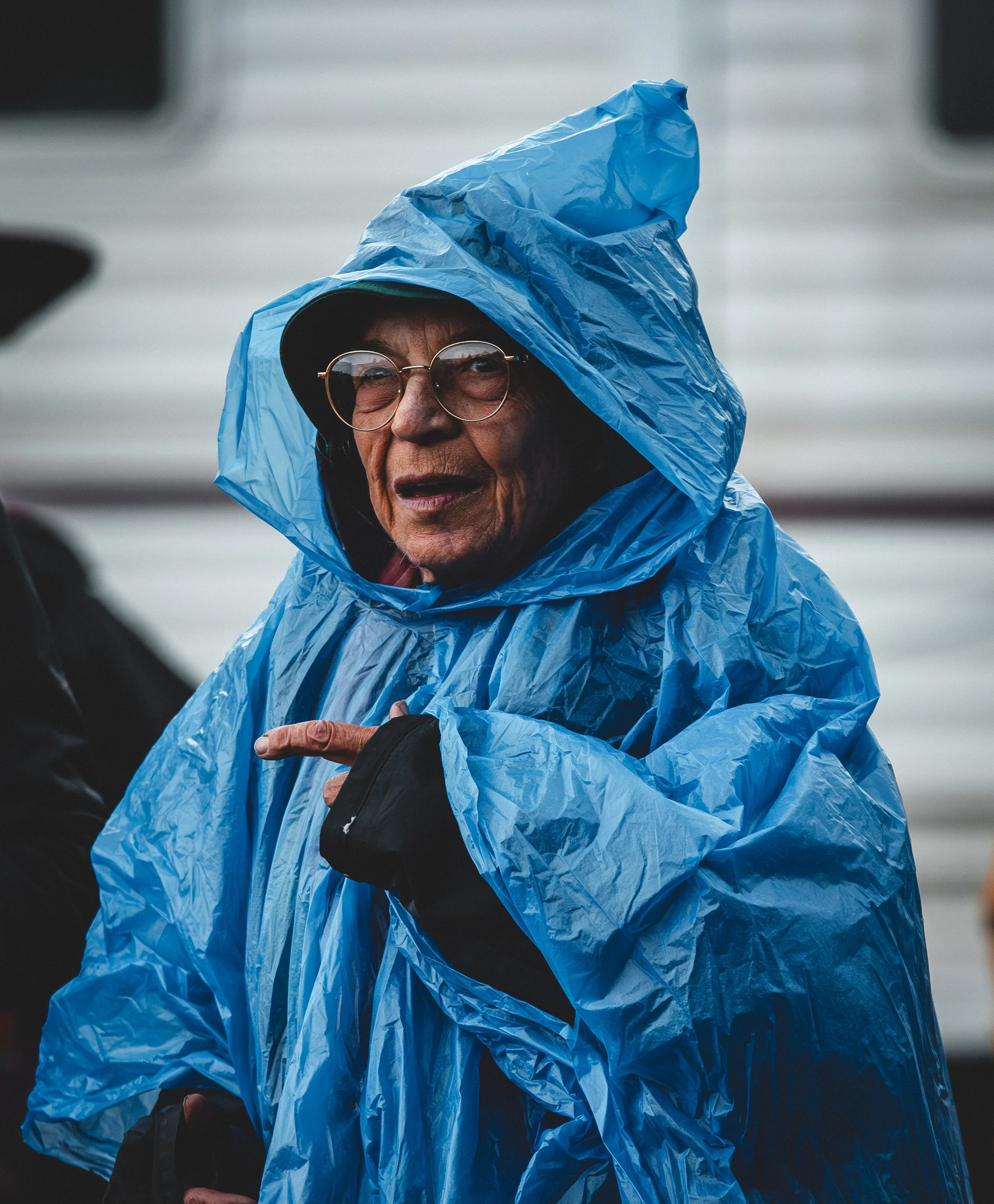 Audience 35 Blue Bag Lady-4922.jpg