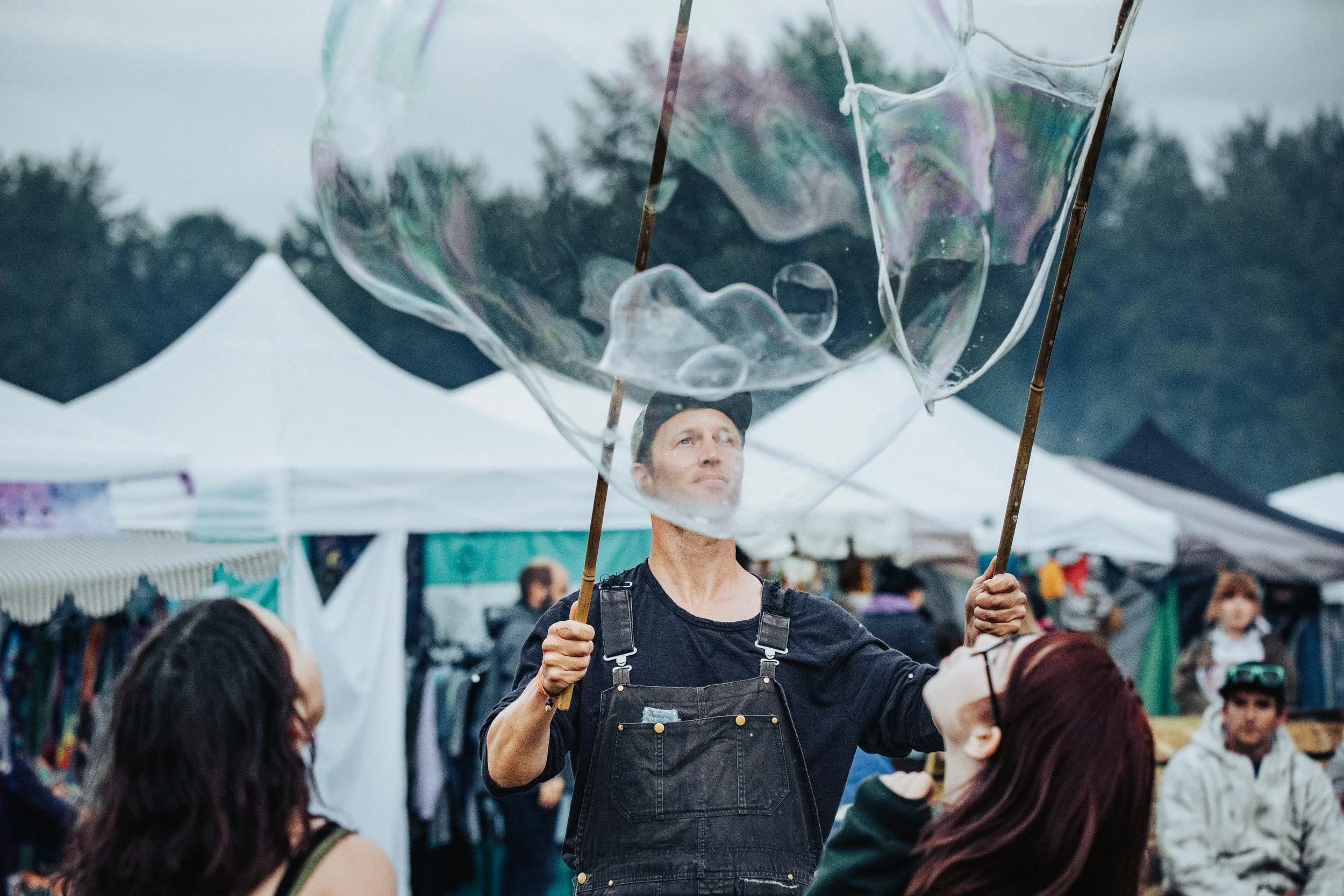 Fair People Bubble Maker-5842.jpg