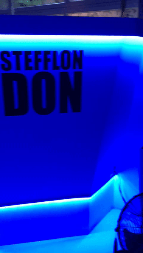 ezgif.com-gif-maker (6).gif