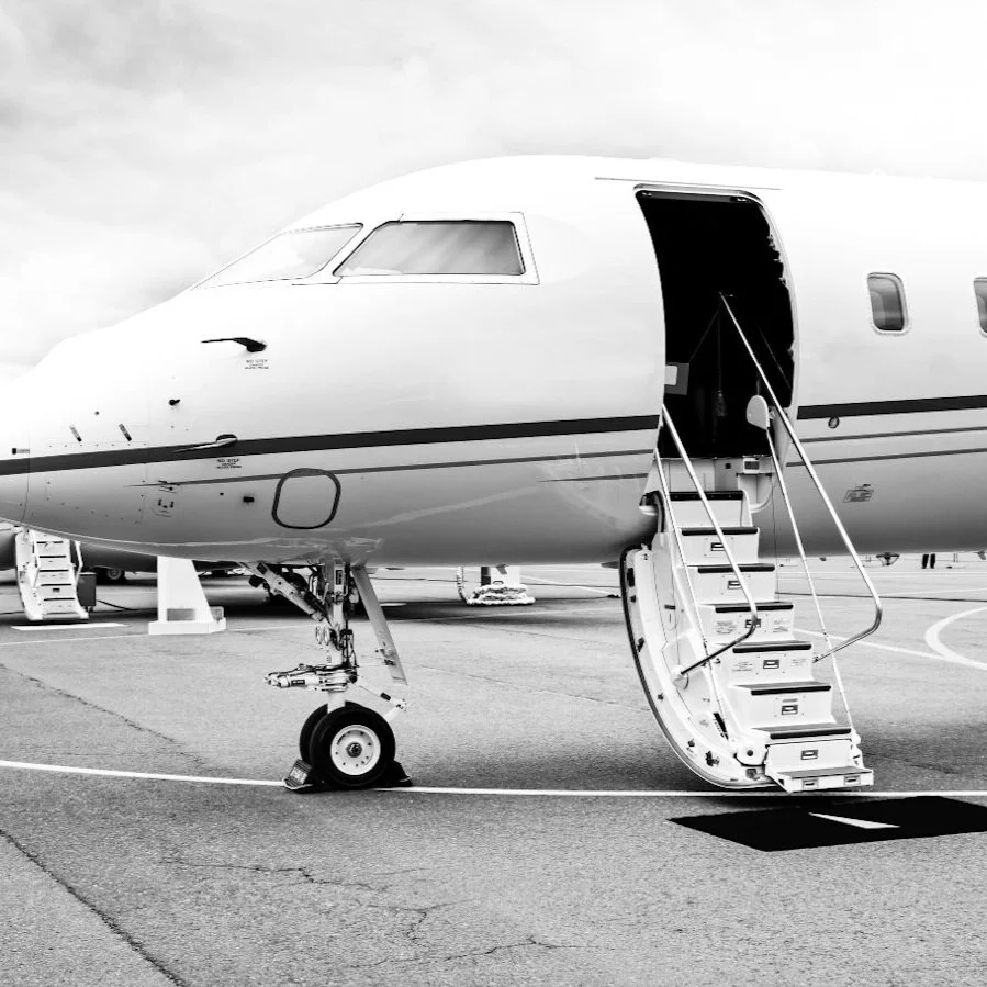 Plane+entrance+4.jpg