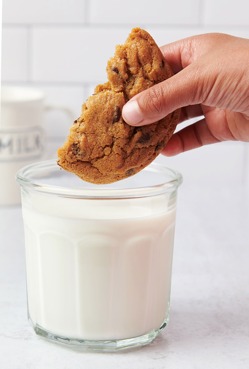Pacific-Cookie-Company-Cookie-Hand-Milk2.jpg