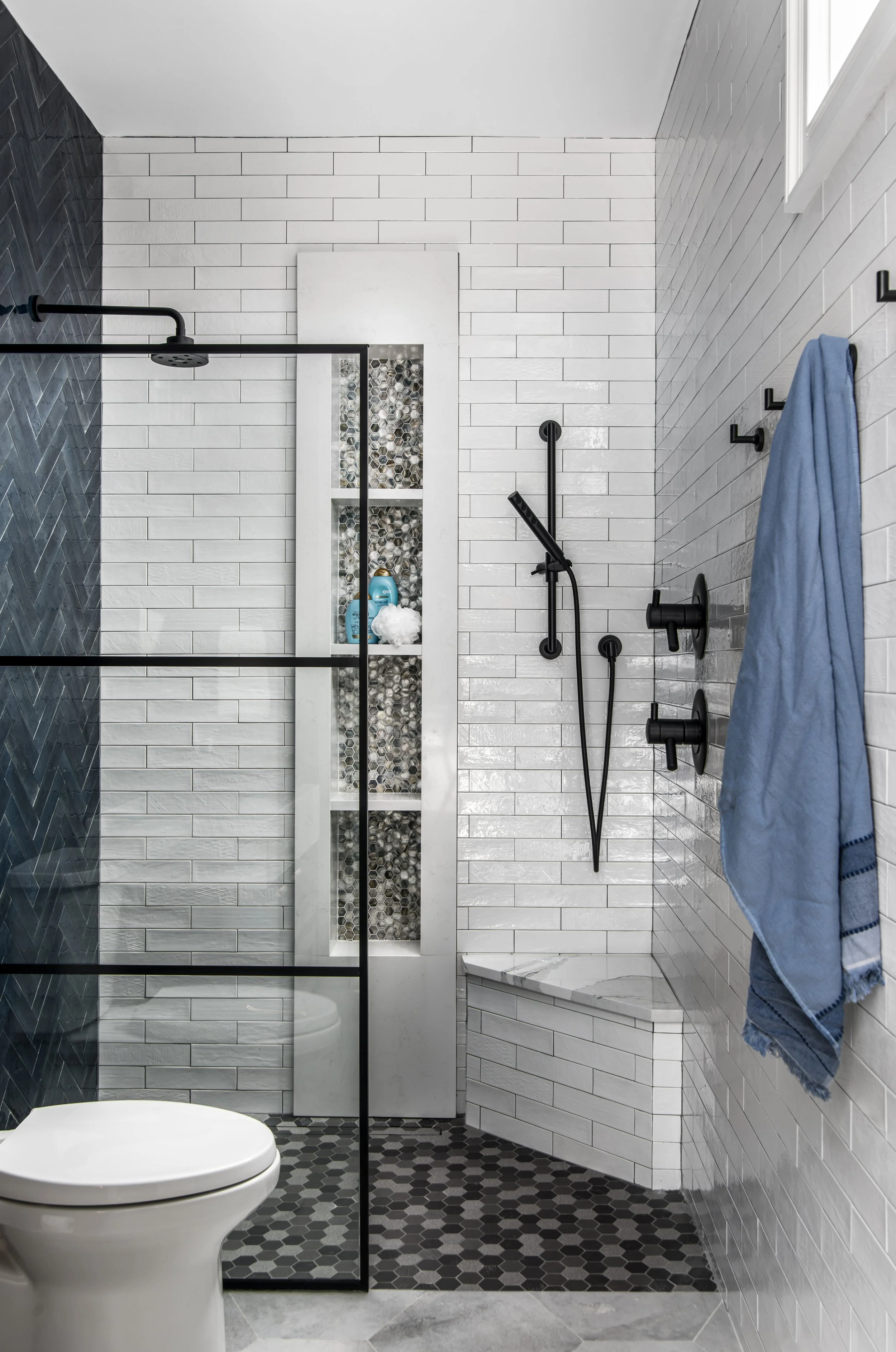 Pool bathroom shower