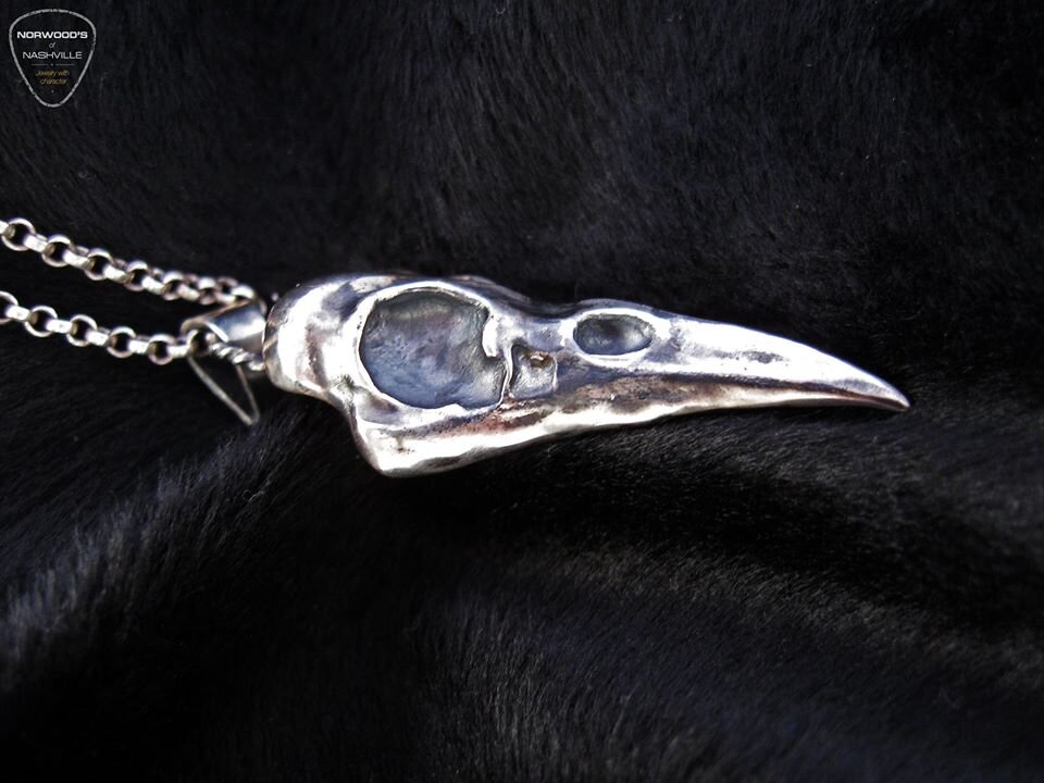 Large Raven Skull Pendant | Morrigan crow familiar by RavynEdge