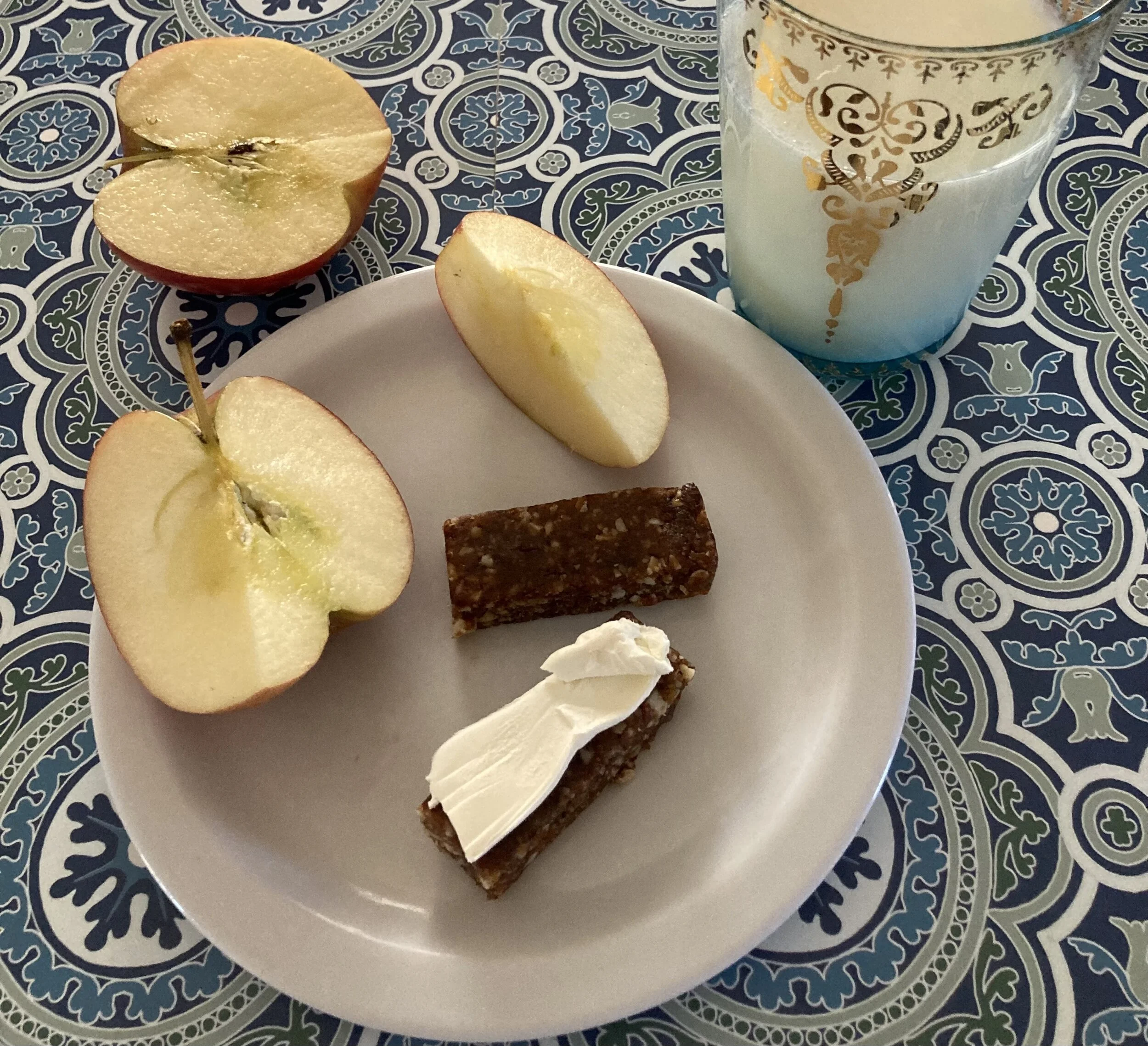 Fuaki W' Jauz, Middle Eastern Fruit and Nut Bars **RECIPE**