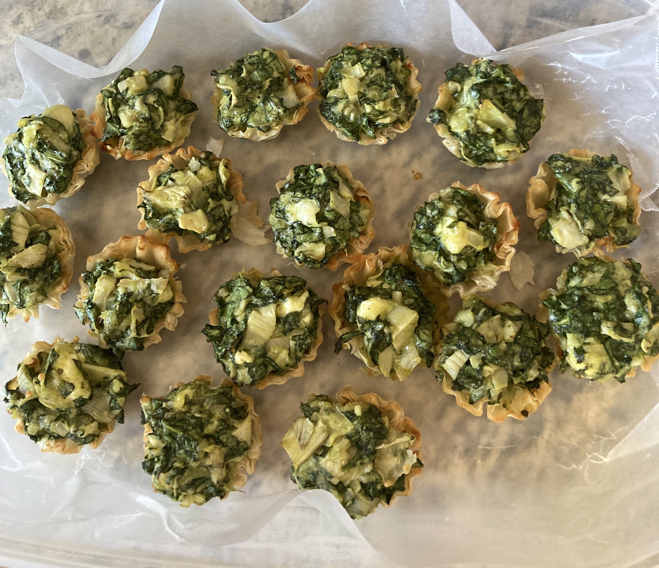 Spinach &amp; Artichokes in Phyllo Shells