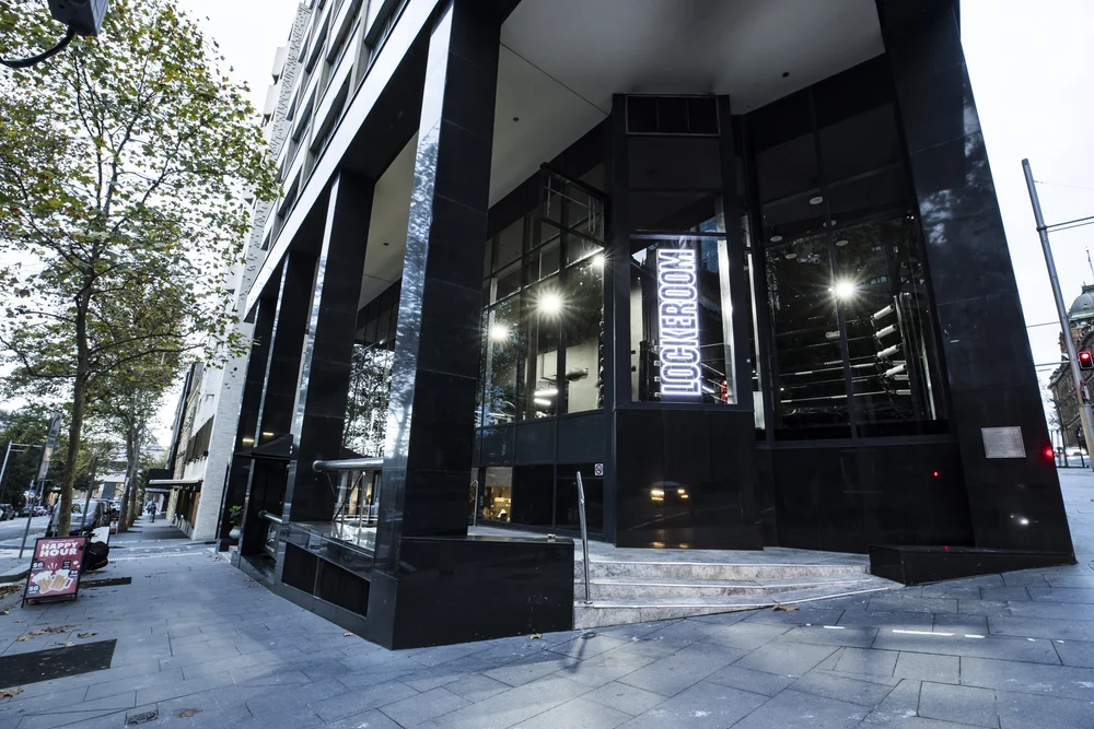 Gym Facility 3842 Bridge Street — Lockeroom Gym