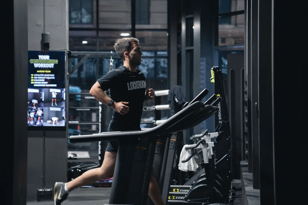 Gym Facility 3842 Bridge Street — Lockeroom Gym