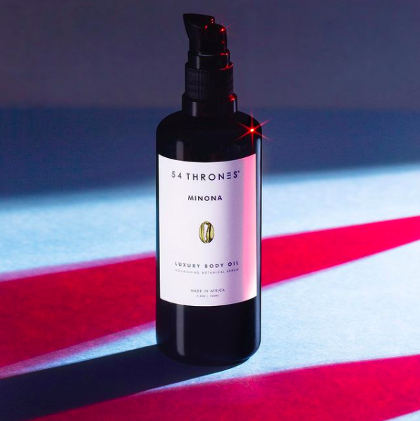 Photo: 54thrones.com