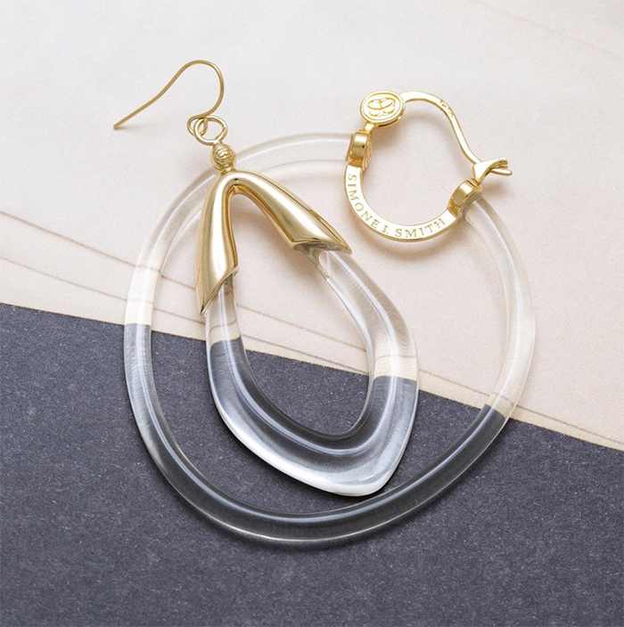 Photo: @simoneismithjewelry