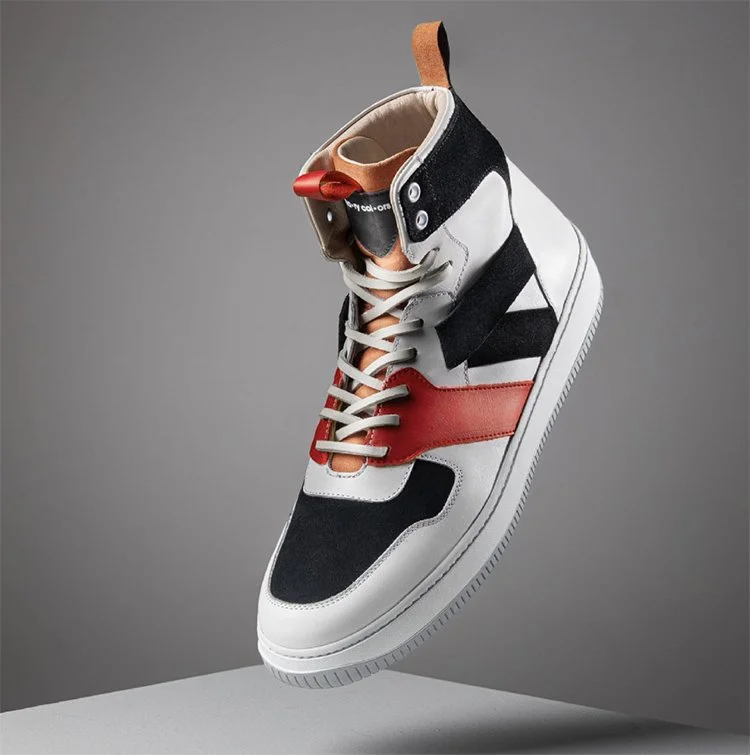 The Sneaker Head - Primary Colors 