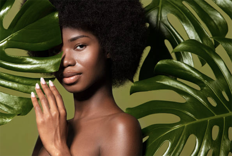 Mayfield Glow Founder Talks Winter Dryness &amp; Non-toxic Beauty