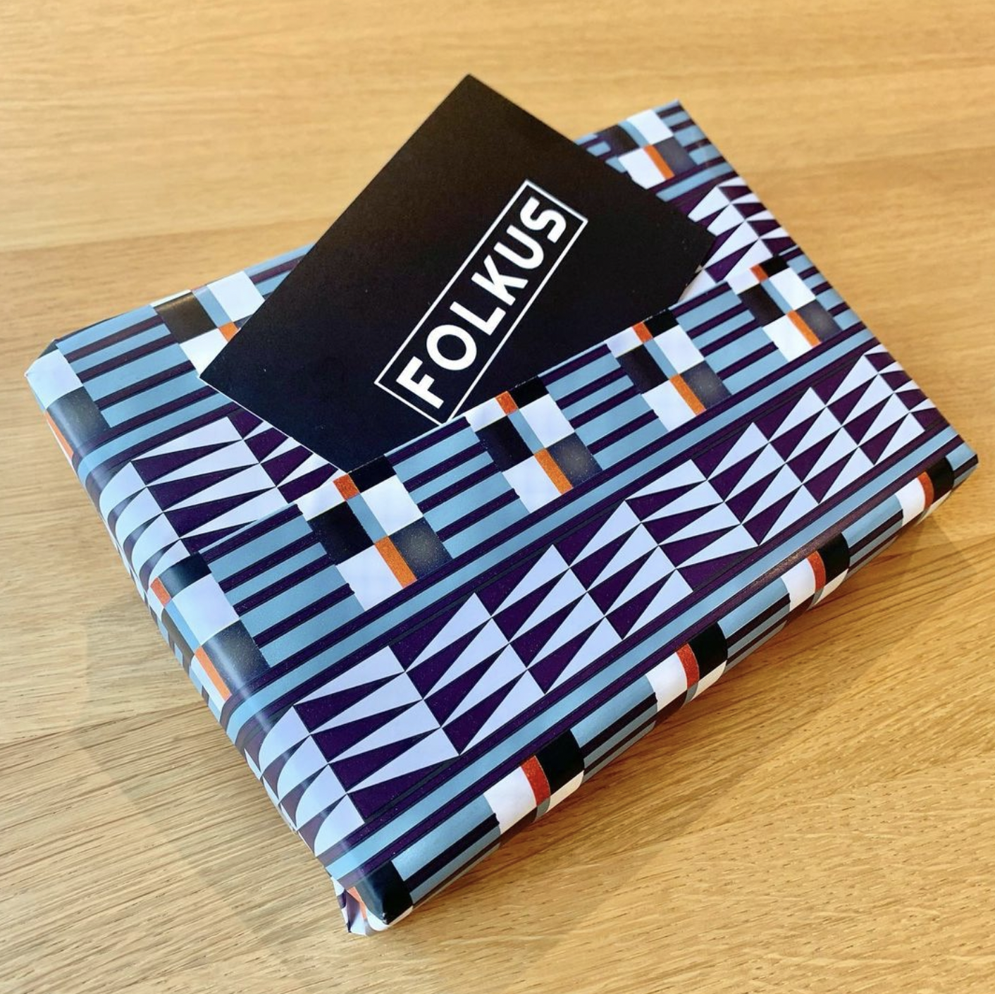 Folkus - Holiday Gift