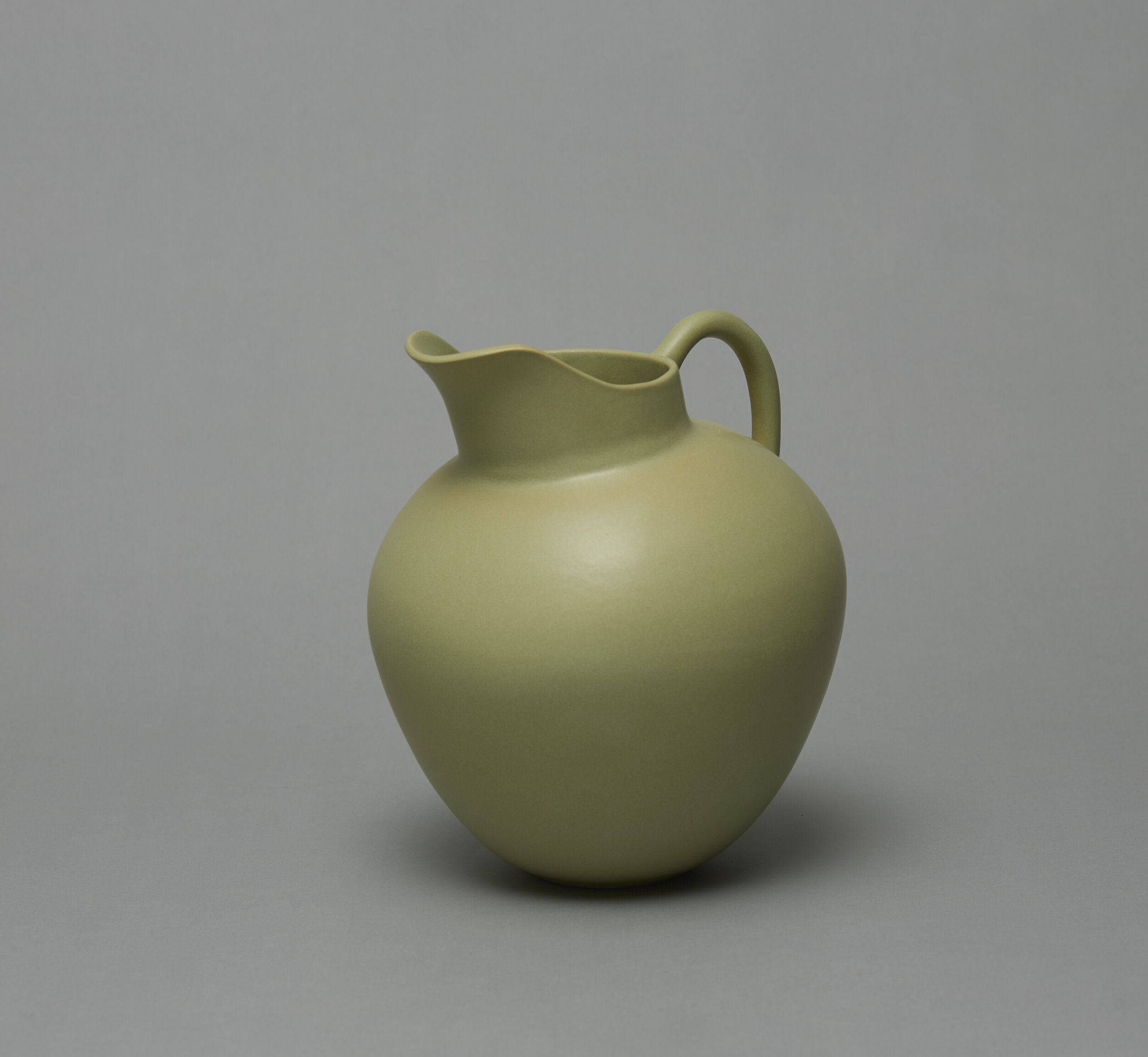 Olive Gigantea Jug