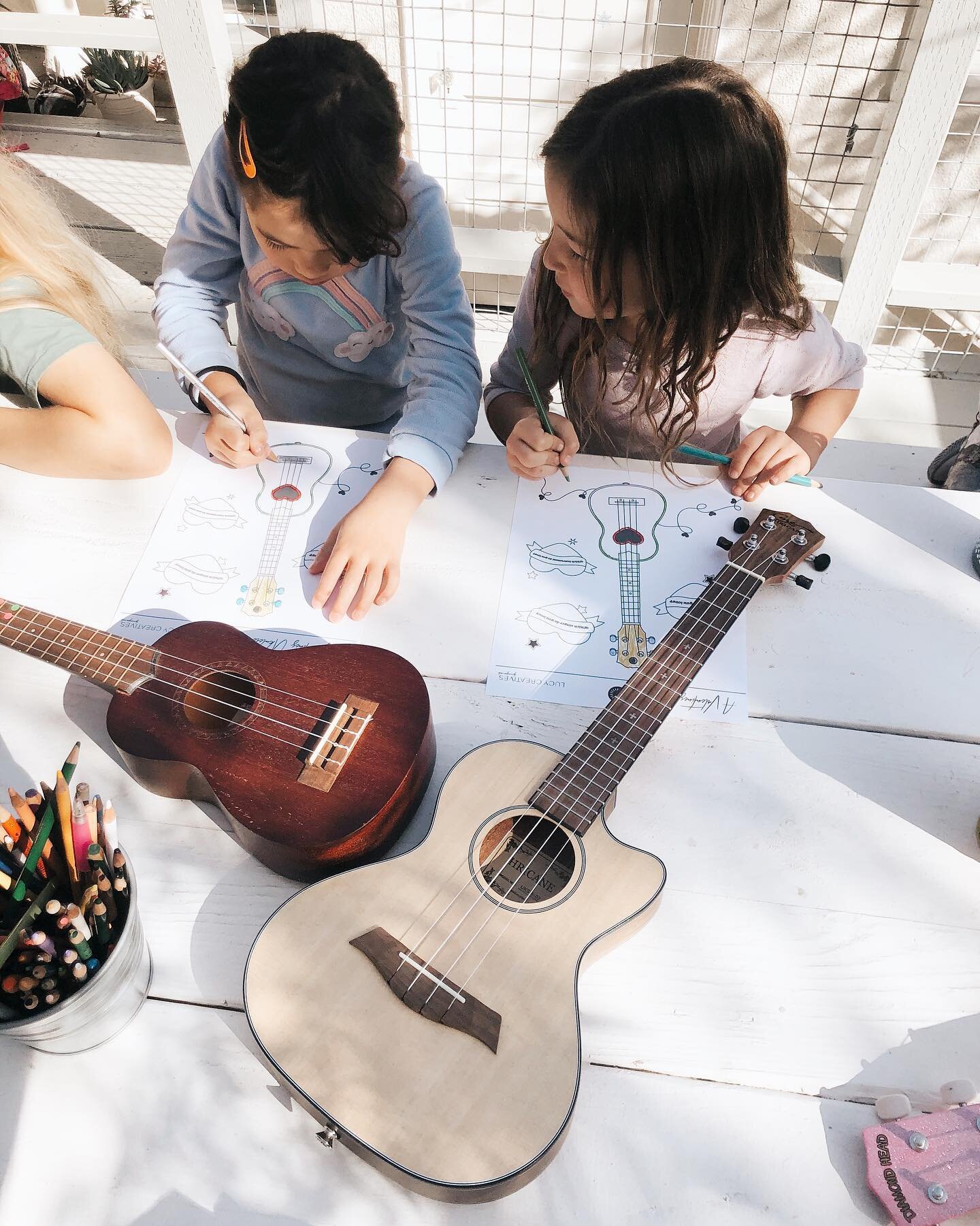 Ukulele Class with your bestie = the best day ever 🤩