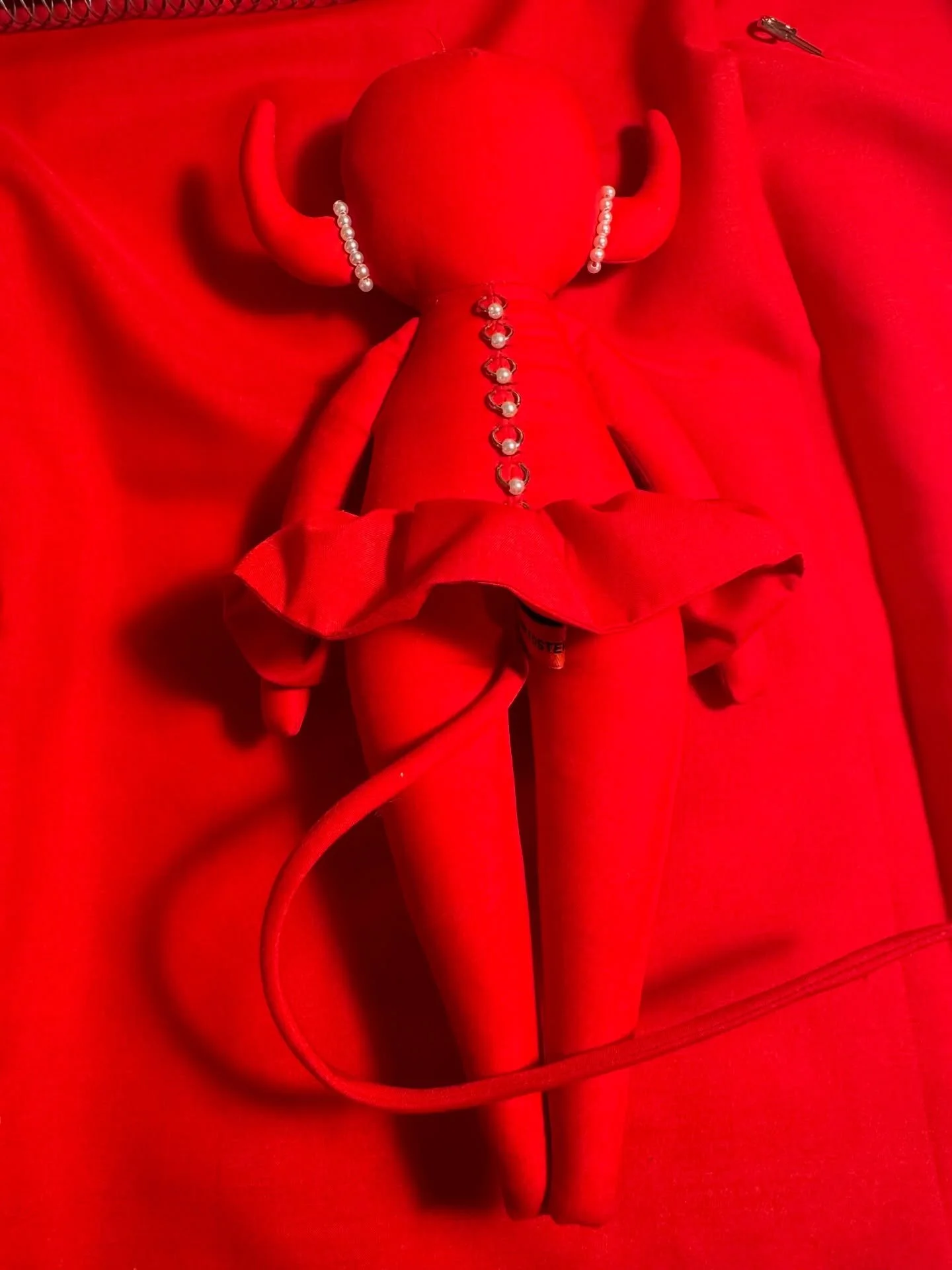 ✂️ After an incredible but very busy fall season, I took some much-needed time to rest and reset.

I&rsquo;m finally back in the swing of things, with exciting new projects to share very soon.

Thank you so much to everyone who has waited patiently f