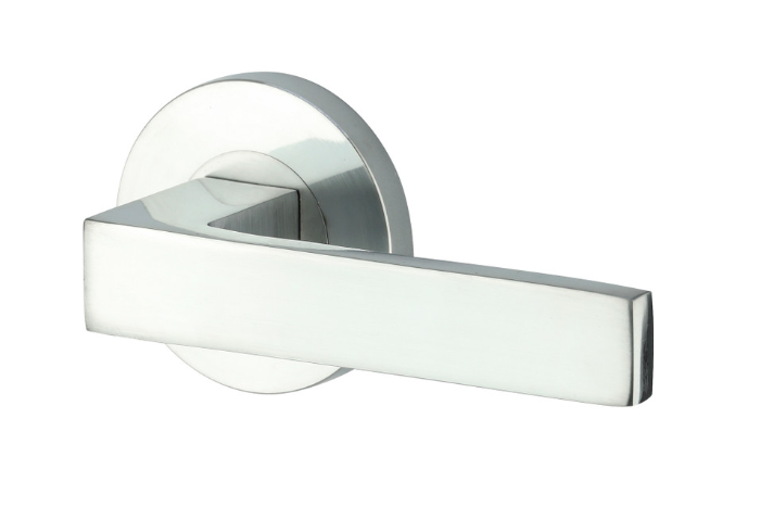 square linear satin chrome.png