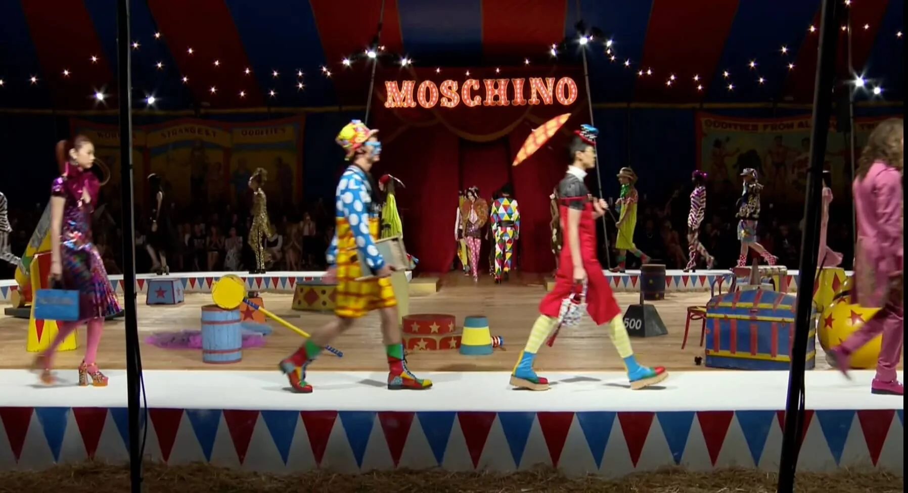 An event planner Los Angeles producing custom circus events