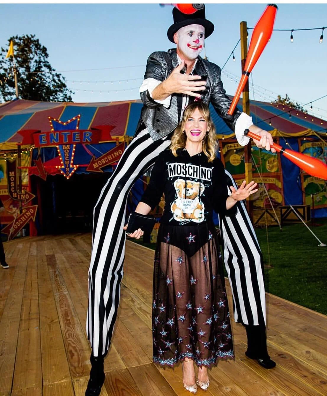 Party entertainment in Los Angeles Circus Performers