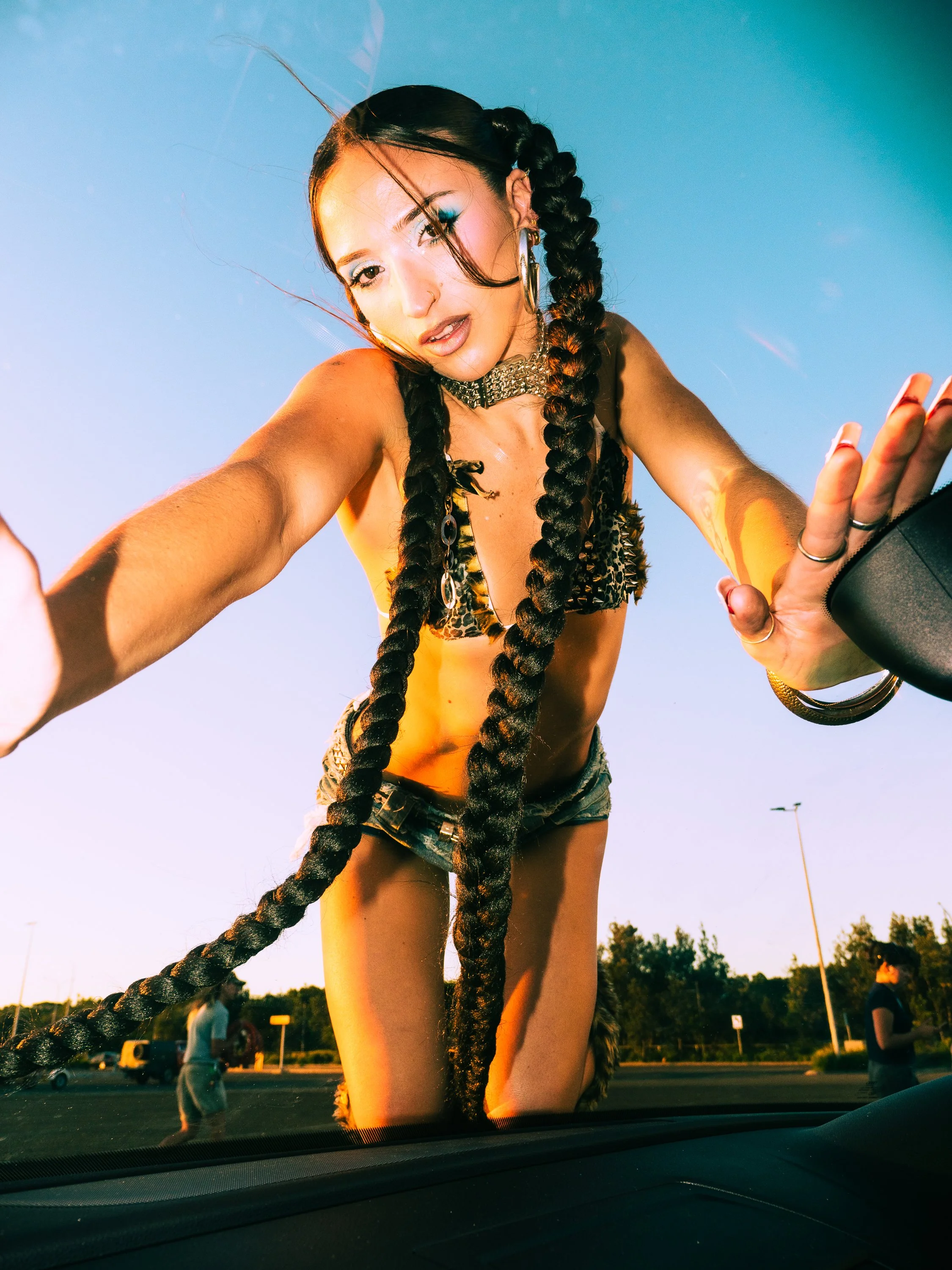 Daisy Pring - Girls Night