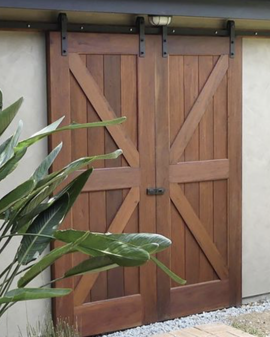 Big Barn recycled timber slider door.png