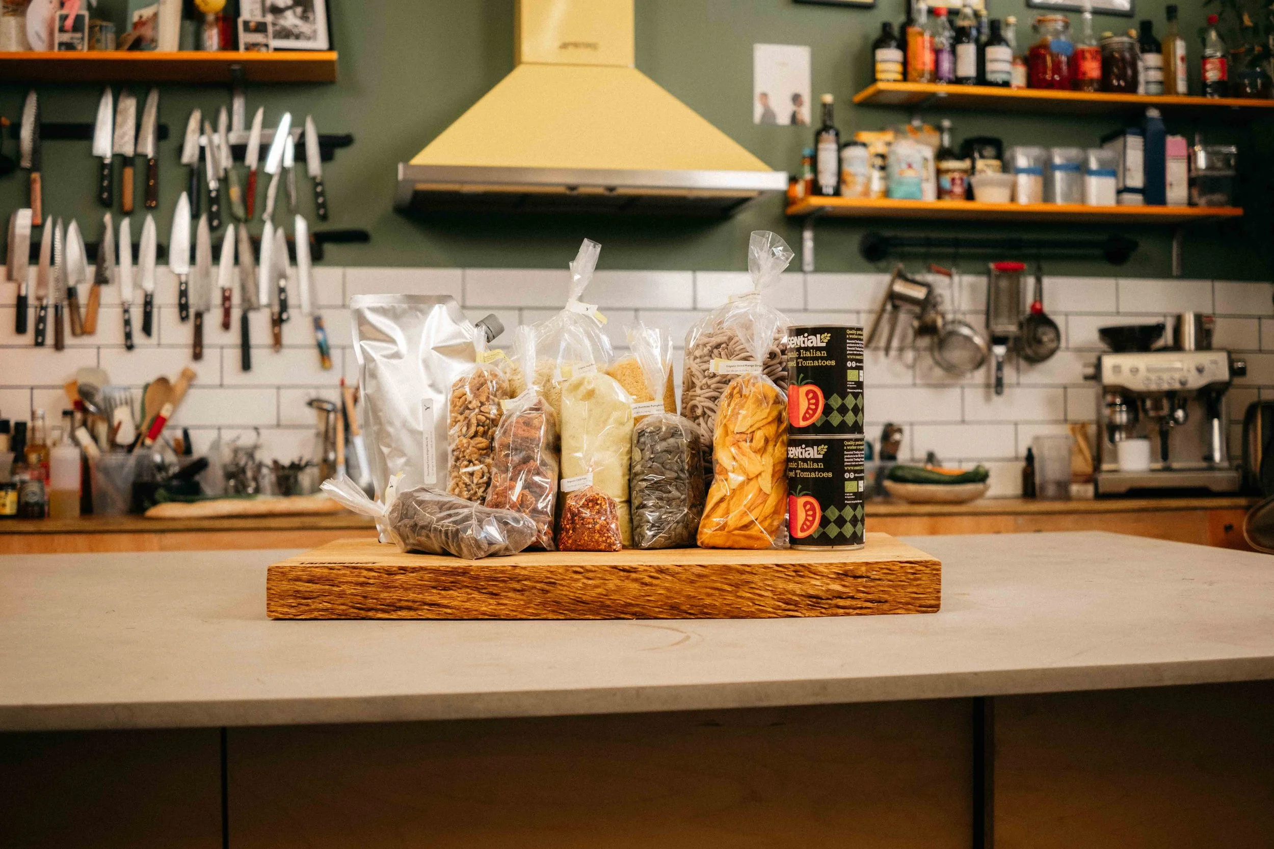Reusable Packaging At The Yoyo Grocery Co