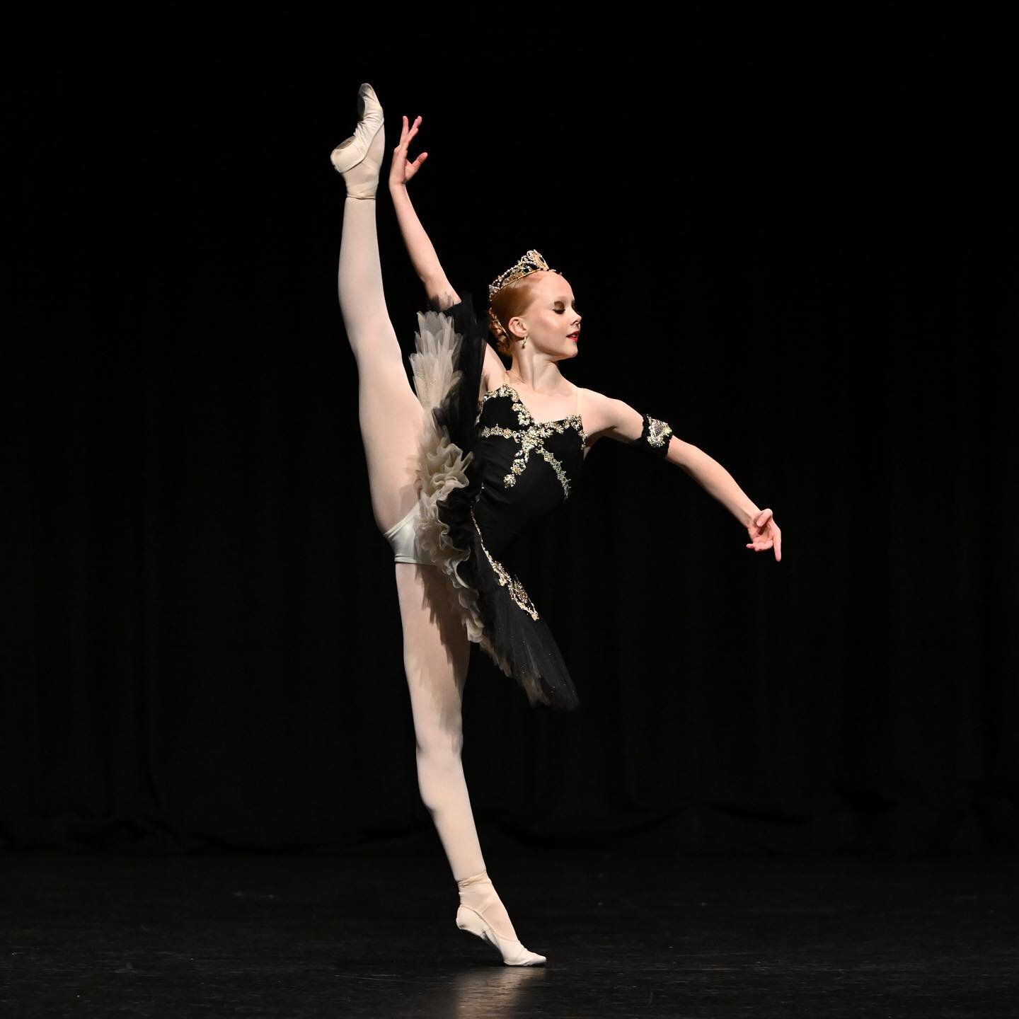 Well what can I say - @bonbonballerina has absolutely smashed it out of the park this week 😱⭐️

Receiving the following at @wollongongeisteddfod: 
🥇- 12 Open Classical 
🥇- 12 Open Jazz 
🥇- 12 Open Broadway 
🥇- 12 Open Lyrical 
🥇- 12 Open Contem