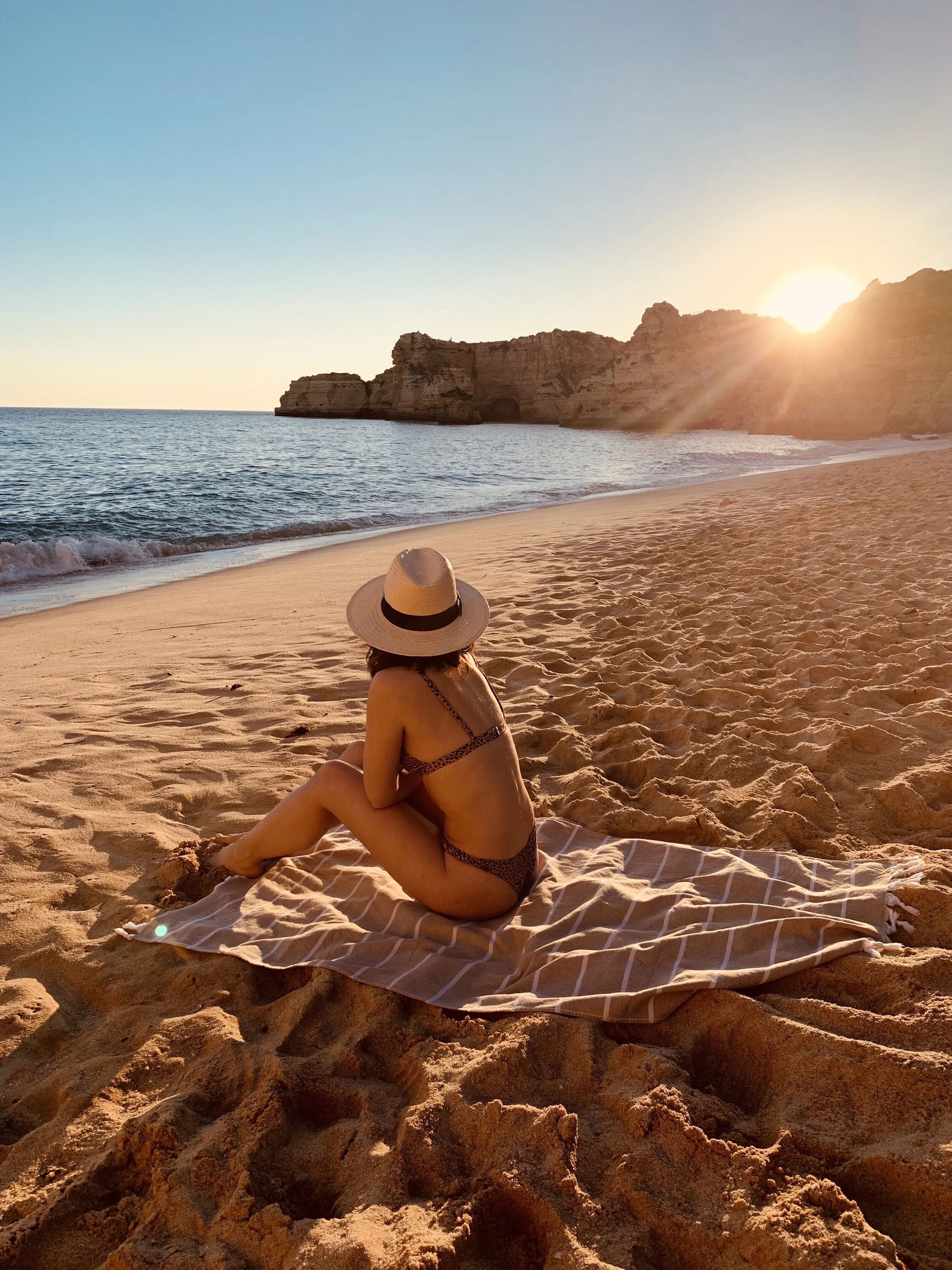 YAS' GUIDE TO PORTUGAL