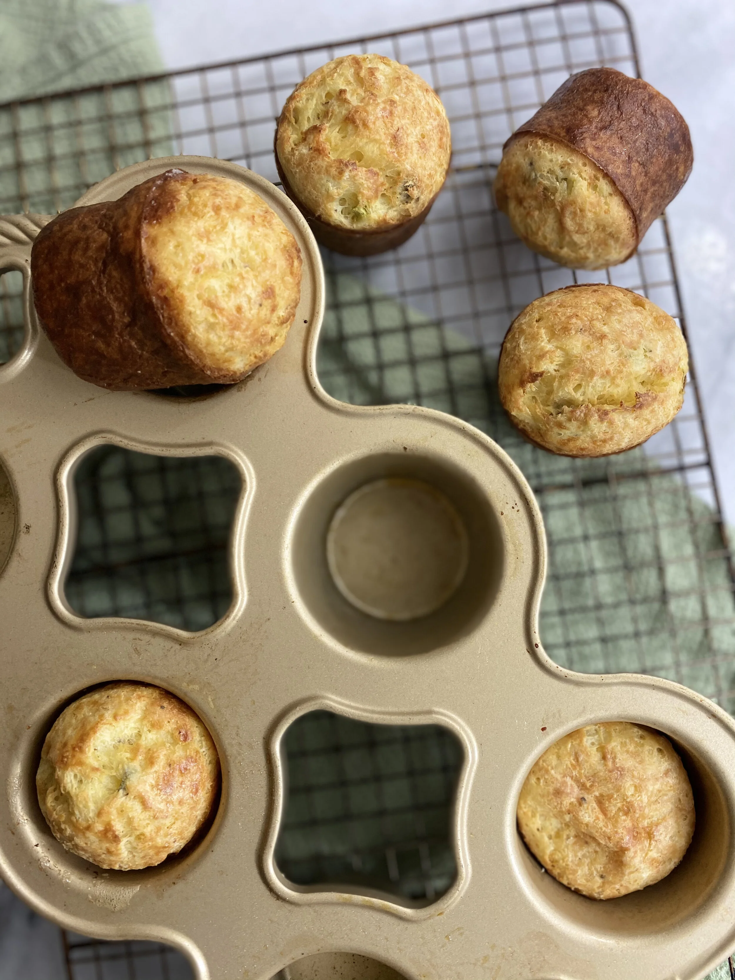 JALAPENO &amp; GRUYERE POPOVERS