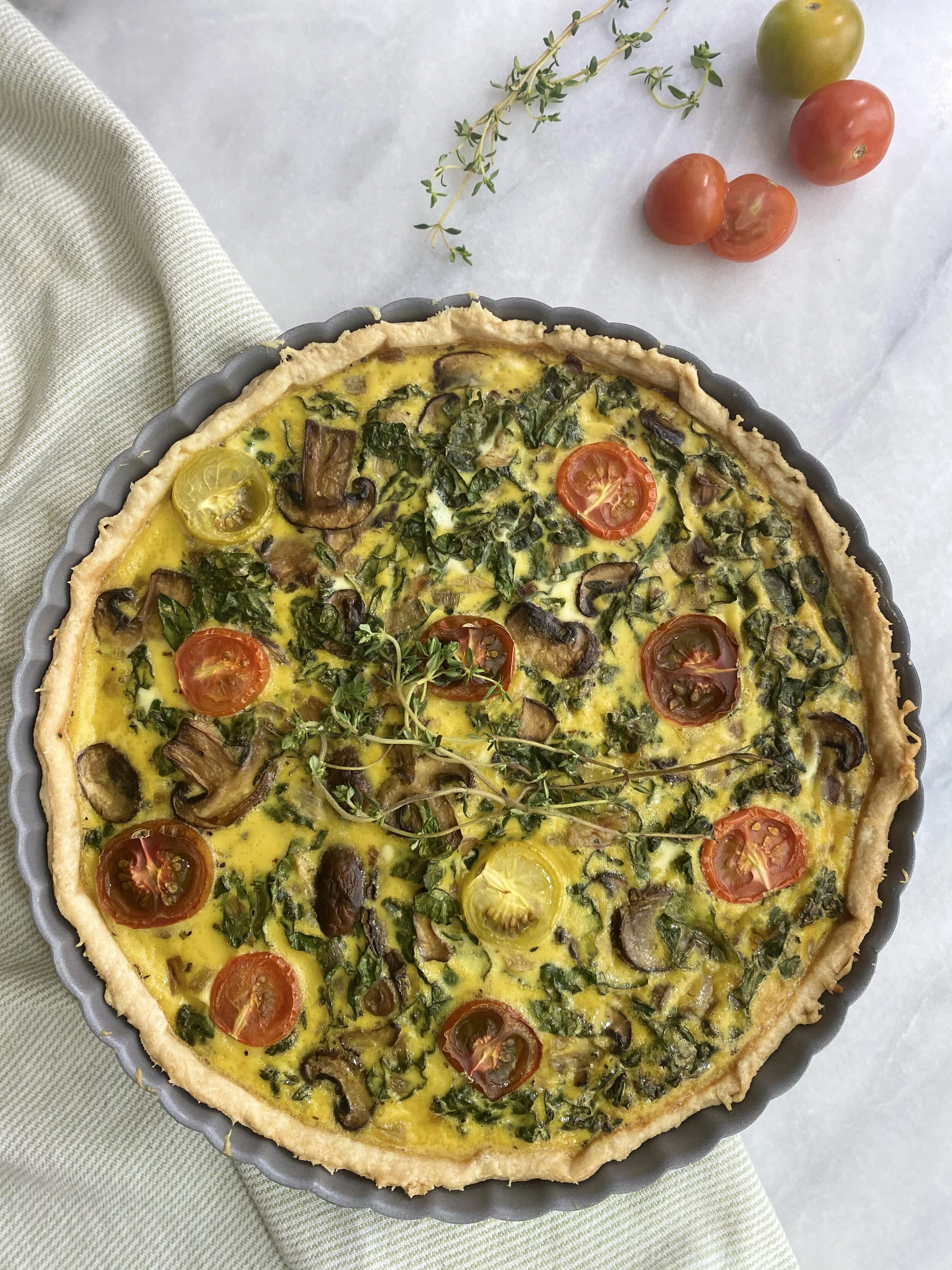 MUSHROOM &amp; KALE QUICHE 