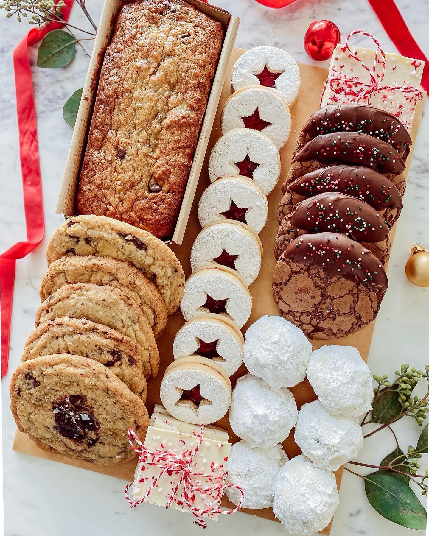 It&rsquo;s holiday cookie time! Who else is baking away in the kitchen?! You can now skip the baking and order our popular holiday cookie board with 6 different baked goodies in time for Christmas. Visit @theseedca to place your order! 

#holidaycook