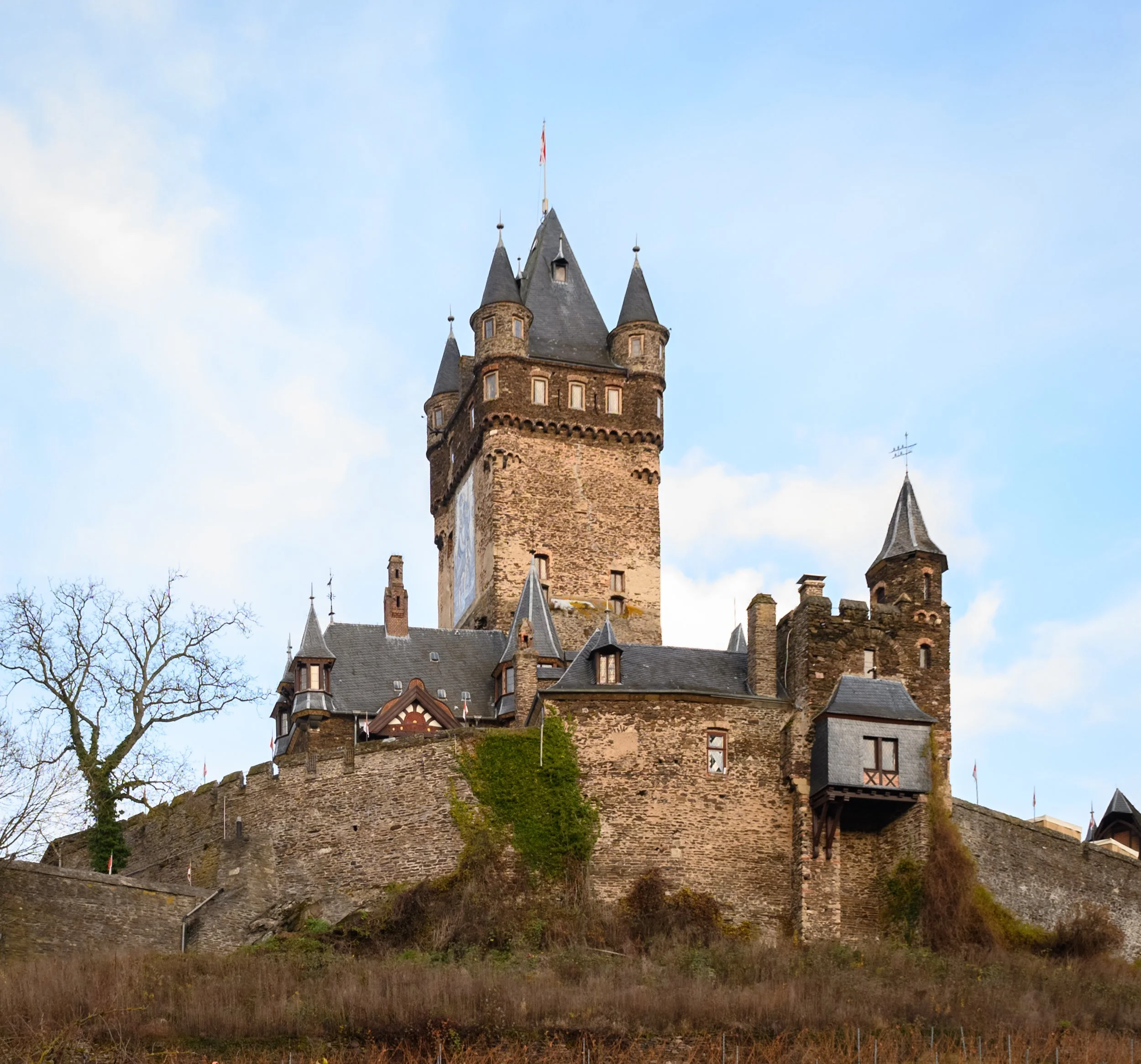 Architecture / interior / real estate / exhibition / design / drone