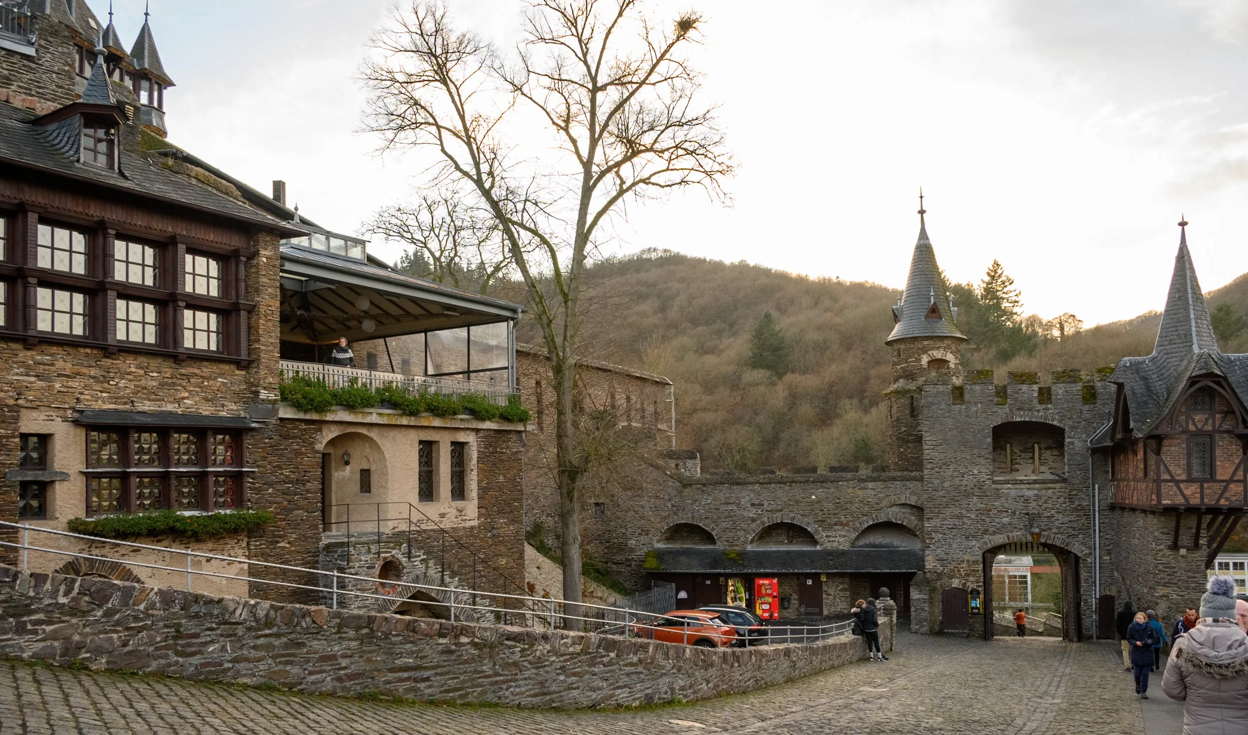 Architecture / interior / real estate / exhibition / design / drone