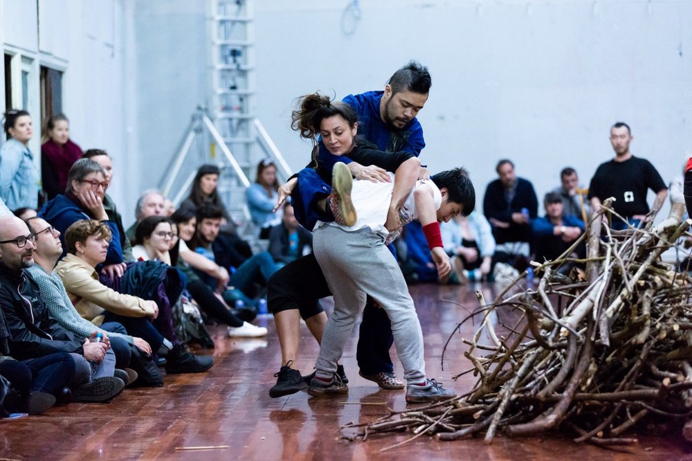 CONTACT GONZO-1.jpeg