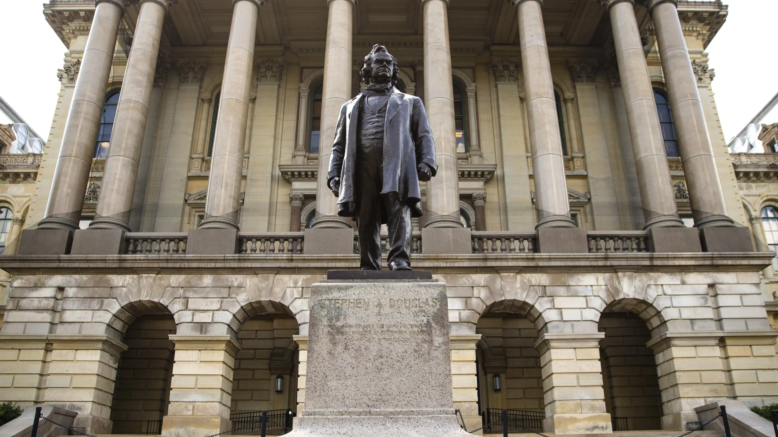 THE ILLINOIZE...Durkin and Welch may take the gloves off this afternoon...Demmer trying to push Pritzker into calling for subpoenas...Douglas and Menard statues gone from Capitol grounds...