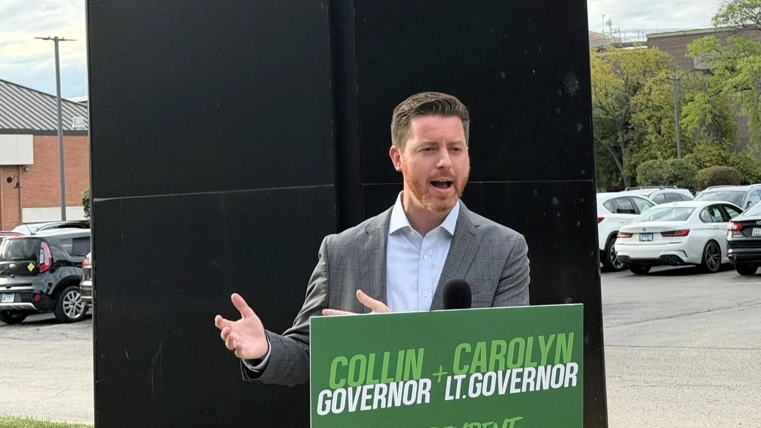 TV Station Opens Door to Including Independent Corbett in Debate