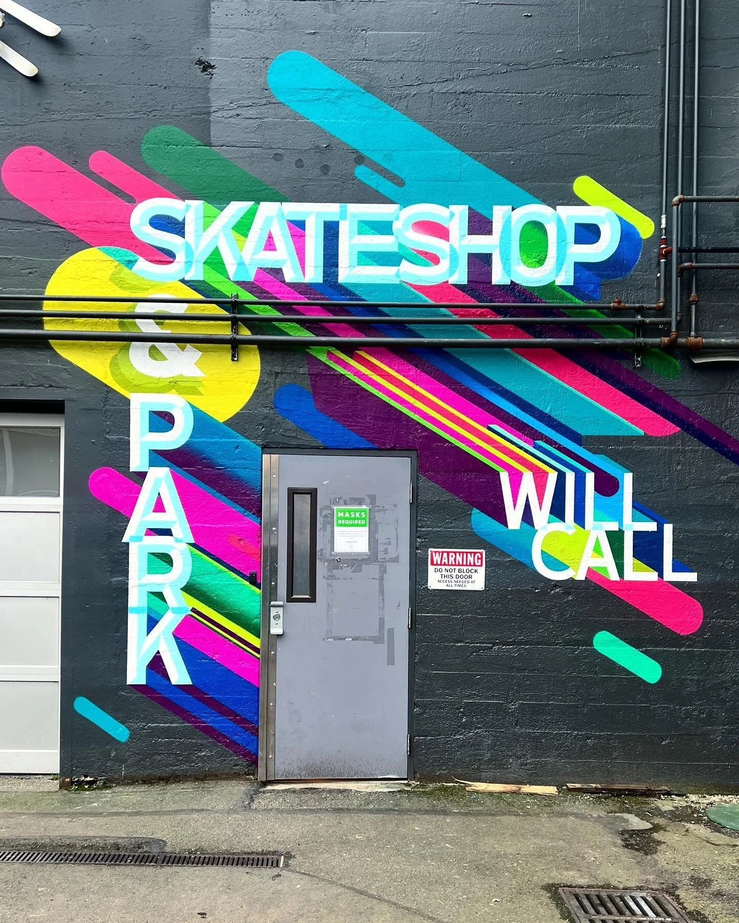 Mural/Sign for the @evoseattle entryway to Skateshop, Skate Park and will call 🛹 

#RockyRoadStudios