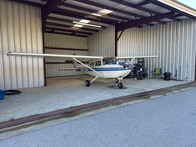 N736PL R172K EXT PIC 1.jpg