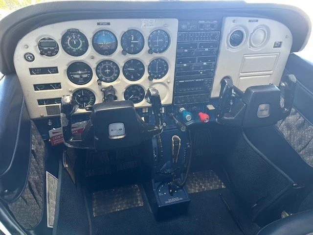 N736PL R172K INT PIC 1.jpg