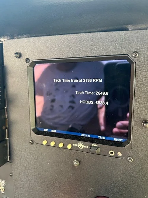 N6121T Panel Pic 1.jpg