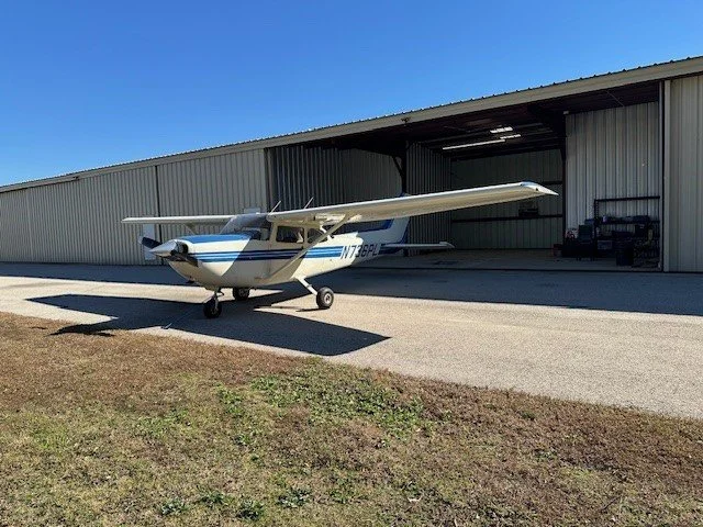 N736PL R172K EXT PIC 6.jpg