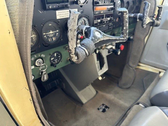 N6679S C150H INT PIC 5.jpg