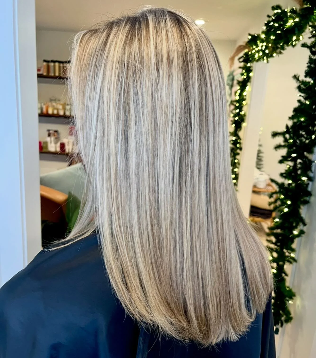 Still Merry + Bright!⁠
⁠
A natural bright blonde, made even brighter by @thehairweeklybyliz.✨
⁠
Fresh highlights, toned, with a clean trim to end the holiday season the best way we know how: polished and effortlessly blonde.⁠
⁠
Cheers to bright hair 