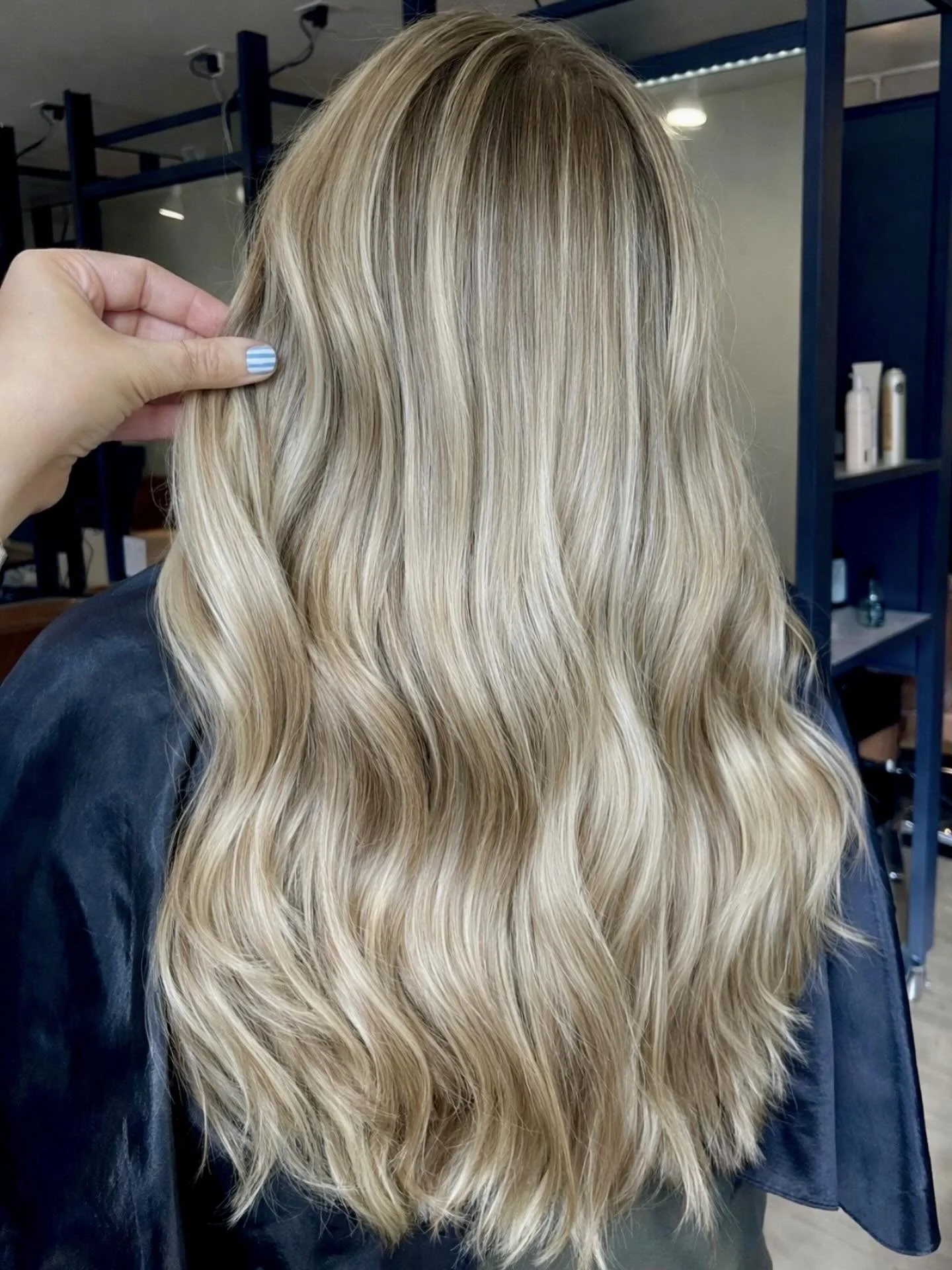 With Love🩷⁠
⁠
Wishing you a Happy Valentine&rsquo;s Day filled with a little extra self-love. We&rsquo;re so grateful for each of you today and always.⁠
⁠
#moxiemiller #havealittlemoxie #happyvalentinesday #selflove #salonlove