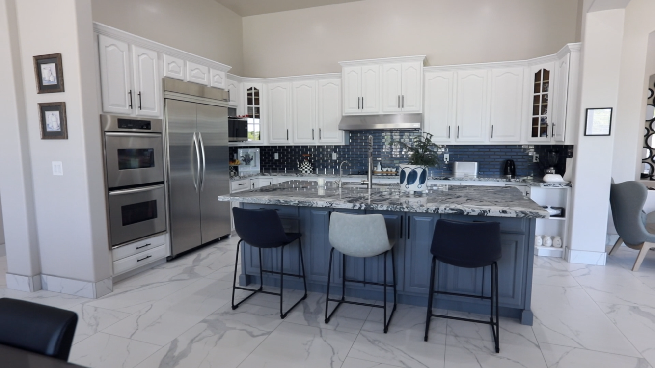 Newly Remodeled Kitchen