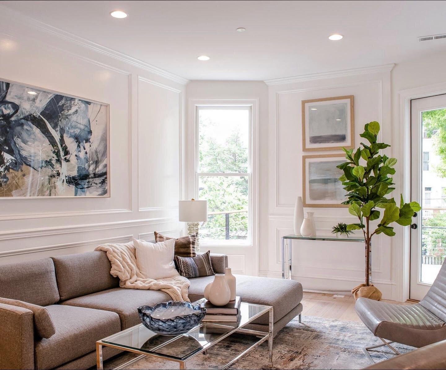 Modern Meets Traditional // Dupont