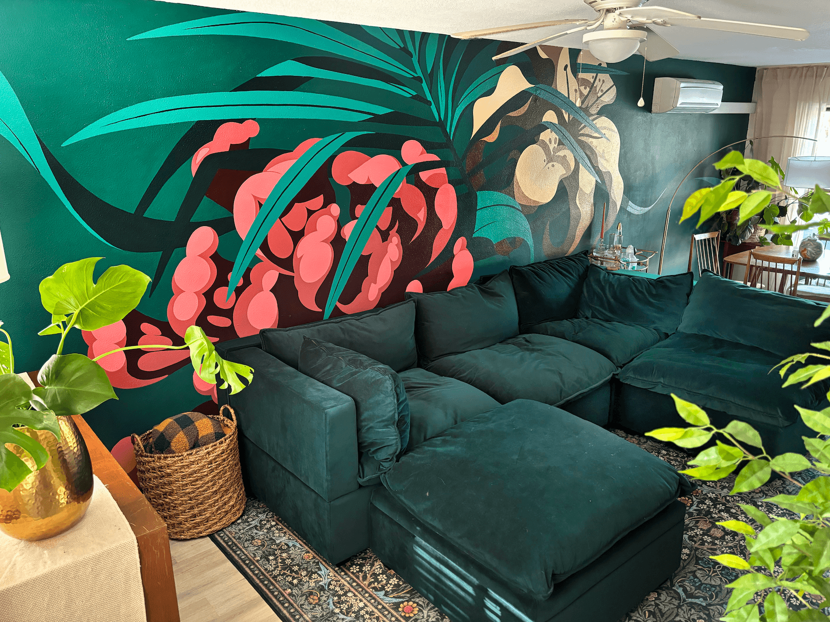 LR-MURAL-SYDNEYPRUSSO.png