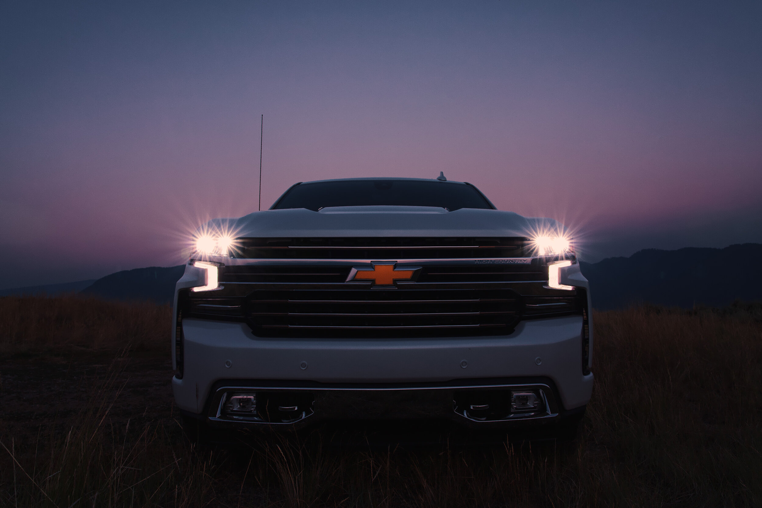 Chevy_Front_Grill_Sunset_WEB.jpg