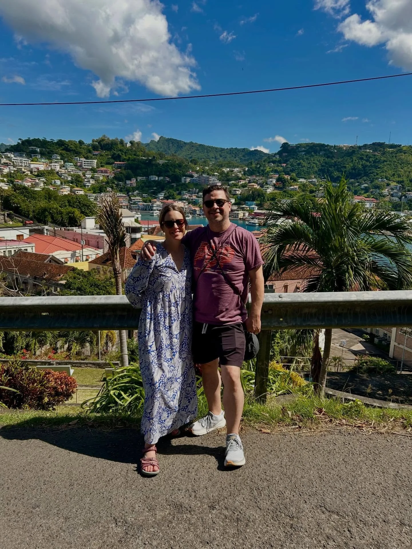 Happy re-entry to normal life day! Hope you had a cozy holiday season. Here are a few pics of ours 💛