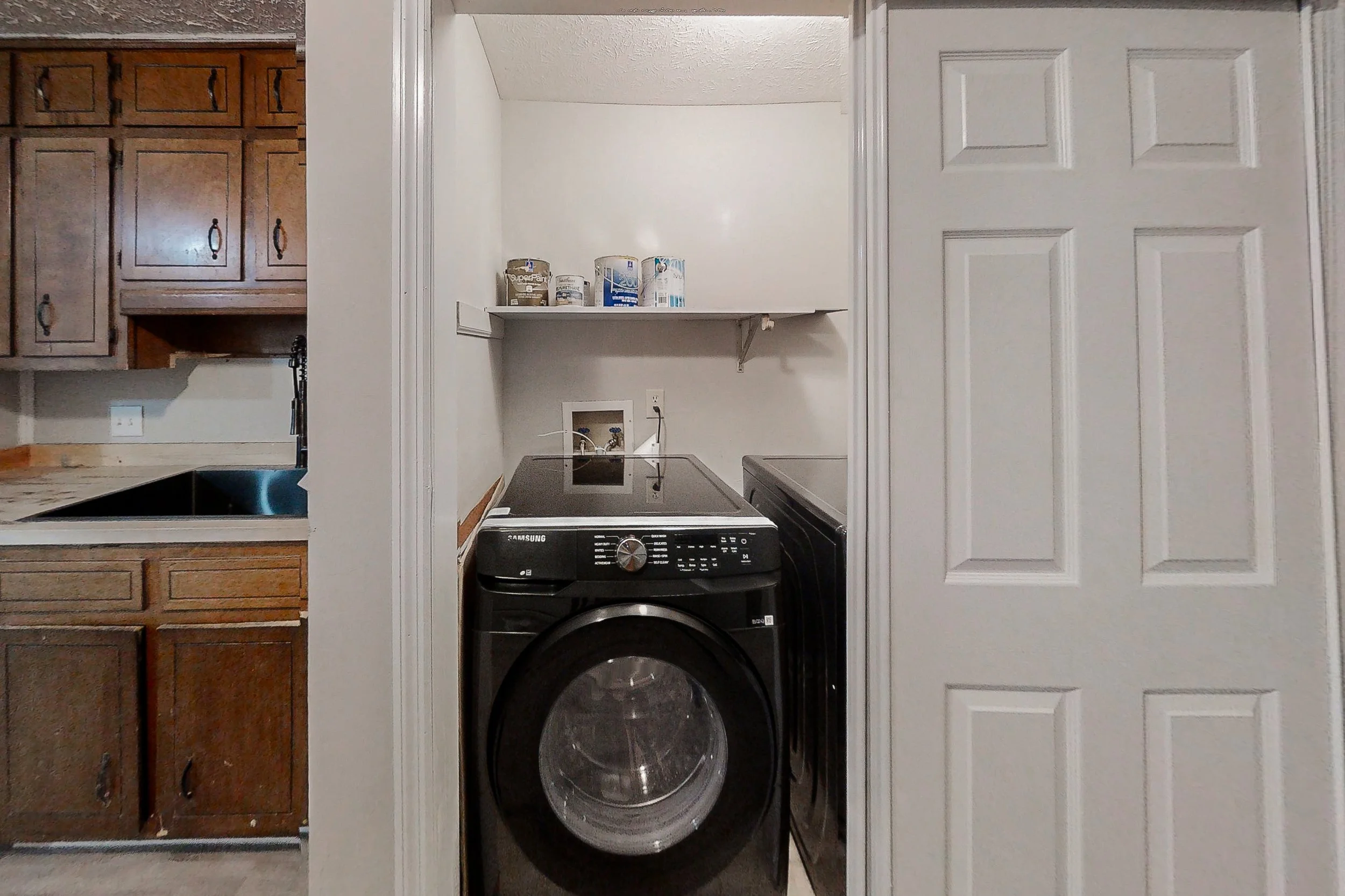 5381-Ridgemere-Ct-Laundry.jpg